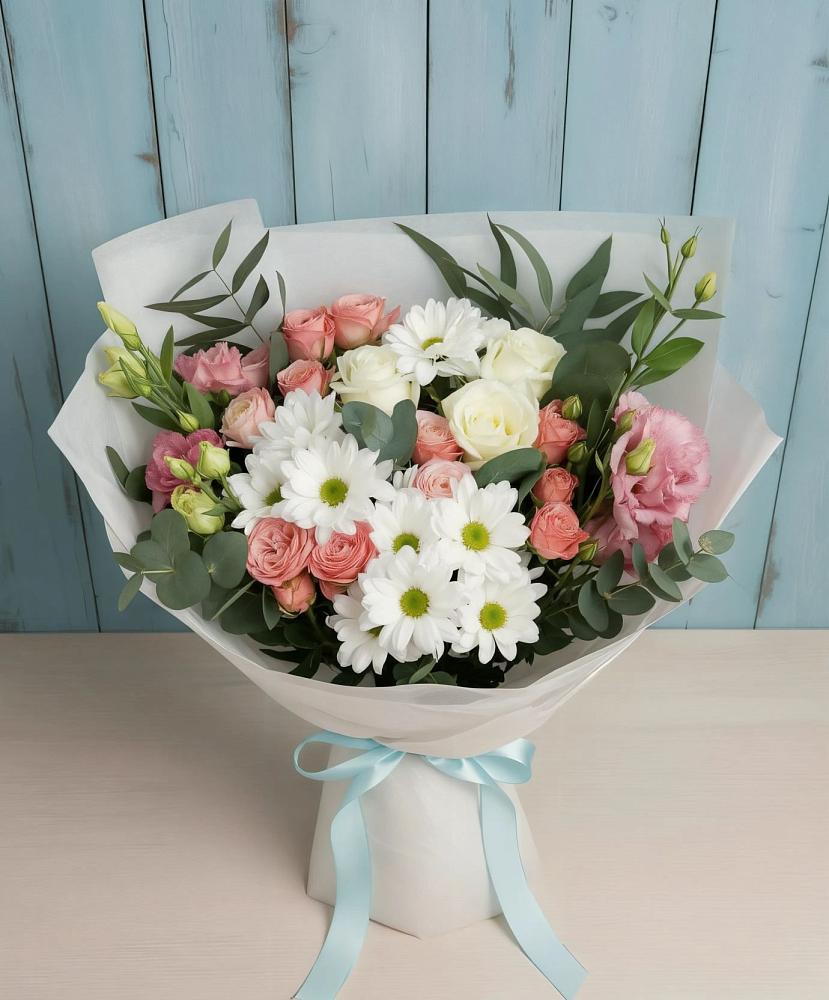 Букет цветов из: Розы, Лизиантусы и Хризантемы в Заволжье