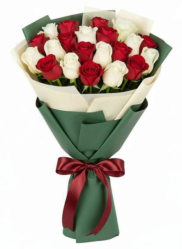 Букет Микс из красных и белых роз в Заволжье