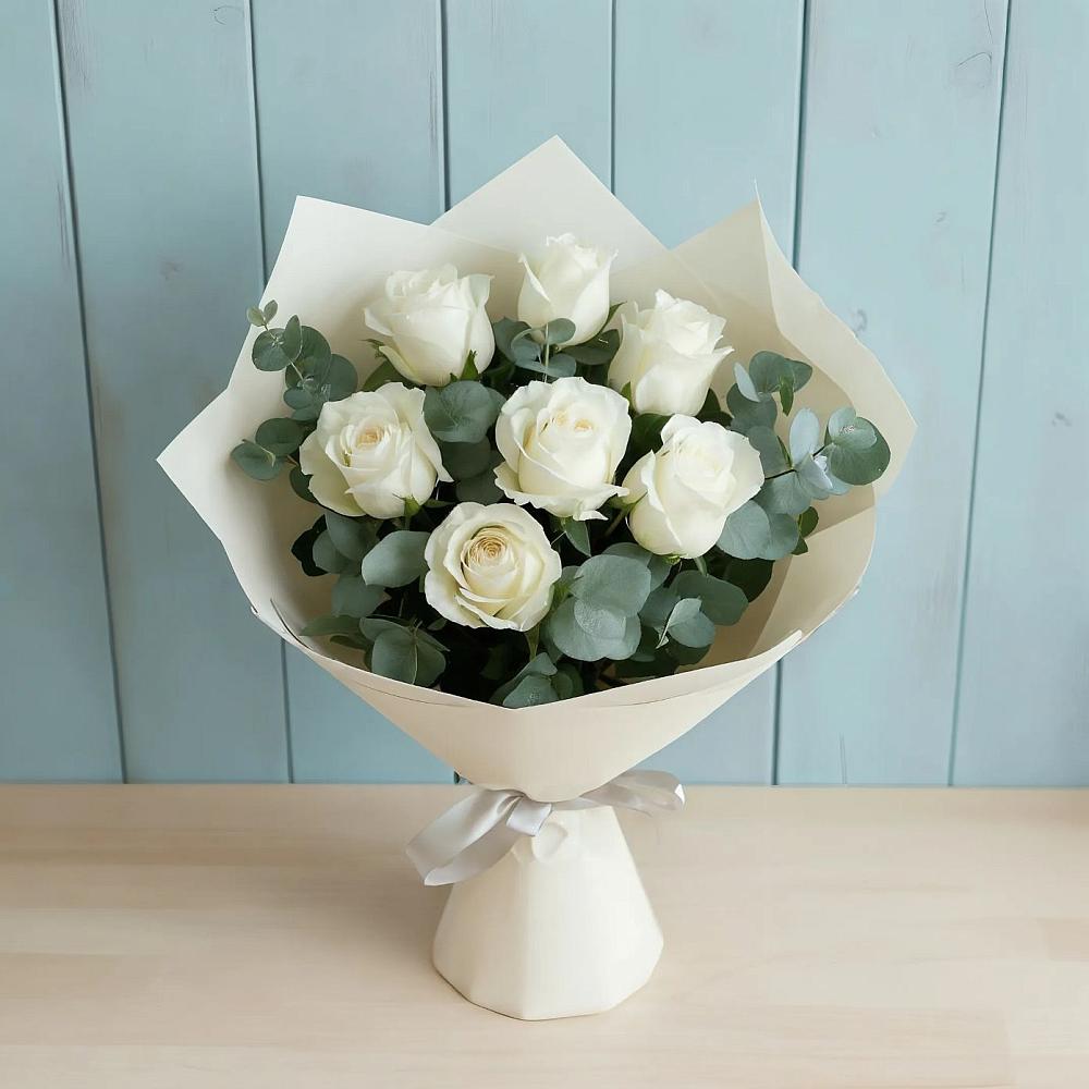 Букет Белые розы в Эвкалипте в Заволжье