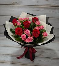 Букет цветов из:  Розы в Заволжье