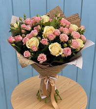 Букет цветов из:  Розы в Заволжье