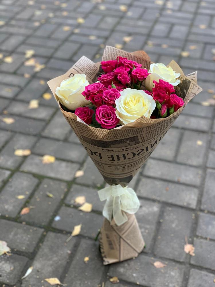 Букет цветов из: Розы в Заволжье