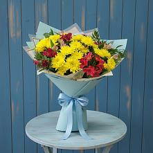 Букет цветов из:  Альстромерии и Хризантемы в Заволжье