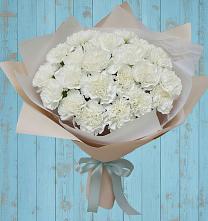 Букет цветов из:  Гвоздики в Заволжье